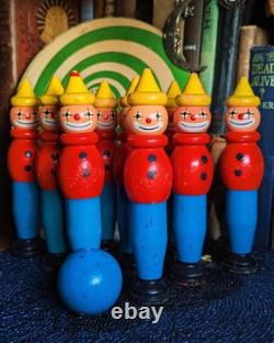 1940s Rare Vintage Wooden Bowling Skittles Game Clowns 9 Pins Ball Toys Oddities 1940s Rare Vintage Wooden Bowling Skittles Game Clowns 9 Pins Ball Toys Oddities