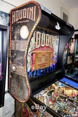 2017 American Pinball HOUDINI MASTER OF MYSTERY Arcade Pinball Machine & Extras