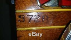 5 cent US 1934 Jennings sportsman payout pinball. A Bandit in disguise