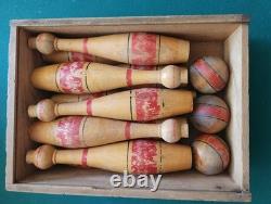 8 Inch Antique Wooden 10 Pin Bowling Game With 3 Balls In Box, Has No Cover