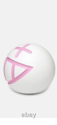 Andre Saraiva Medicom VCD Mr. A Ball White W Size Figure (white / Pink)