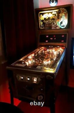 Bally Eight Ball Deluxe (Limited Edition) 1982 Pinball Machine- FULLY WORKING