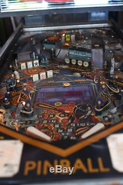Bally VECTOR (1982) classic Pinball Machine with excellent playfield & backglass