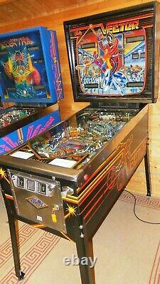 Bally VECTOR Pinball Machine. In beautiful restored condition, fully working