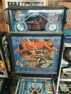 Bally dungeons and dragonsPinball machine