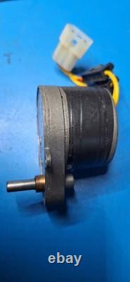 Bowman Model E Pinball Motor 24V 60Hz 3W 11 RPM CCW