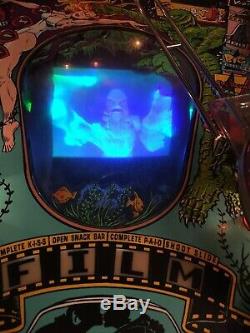 Creature From The Black Lagoon Pinball Machine CFTBL 1992 Bally Williams