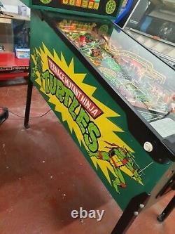 Data east teenage mutant ninja turtle pinball machine