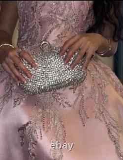 Elegant pink gown evening dress with delicate embroidery