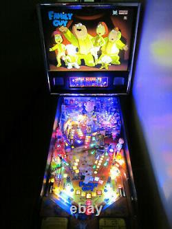 FAMILY GUY Arcade Pinball Machine STERN 2007 (Custom LED & Excellent Condition)