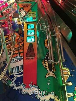 Fishtails pinball machine, diamond plate playfield