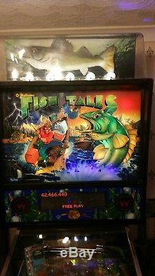 Fishtales Pinball Machine (1992)