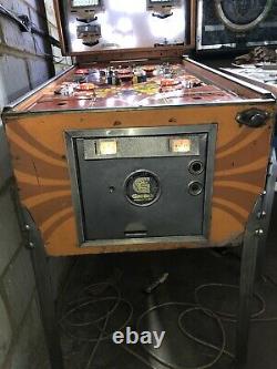 Gottlieb Punk Pinball Machine 80a Rare