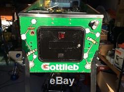 Gottlieb Tee'd Off Pinball Machine
