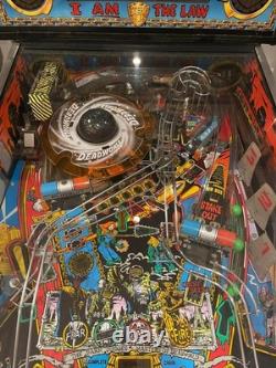 Judge Dread Pinball Machine