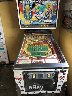 Kick Off Bally Pinball Machine. Vintage 1977