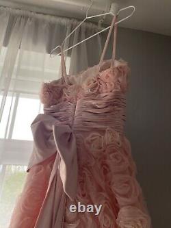 Light Pink Flower Dress in Size 6/8 (RRP- £650)