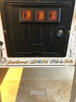 Limited Edition Bugs Bunny Birthday Pinball Machine Bally