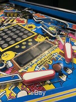 Pac Man Pinball Machine / 1982 Bally Vintage (NOT WORKING)