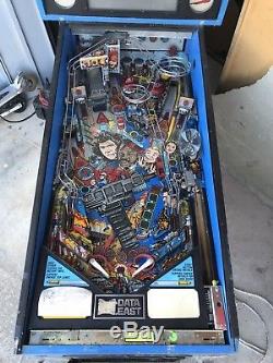 Pinball Machine Data East Lethal Weapon 3 1992 Flipper good project non working