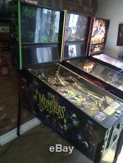 Pinball Machine The Munsters