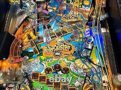 Pinball STERN RollerCoaster Tycoon 2002 Flipper Roller Coaster Full LED, Manual