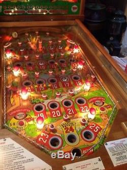Pinball bingo machine. United Pixies bingo game 1955. Beautifully restored