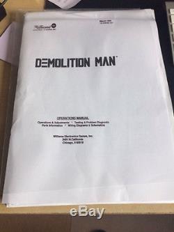 Rare Demolition Man Pinball Machine Great Condition