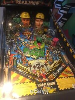 Roadshow Pinball Machine