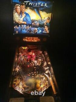 Sega twister pinball machine