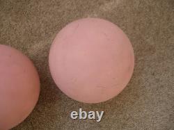 Set of 3 pink rubber skittle balls (4.5 inch) (UK)