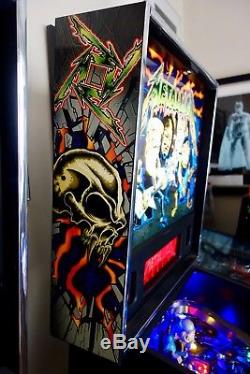 Stern 2013 METALLICA PRO ARCADE PINBALL MACHINE Excellent Condition FULLY LEDS