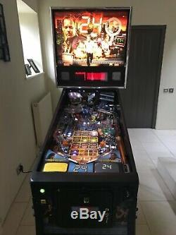 Stern 24 Pinball Arcade Machine, Fully Working, Lovely Condition