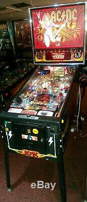 Stern AC/DC arcade pinball PRO with extras! TOTALLY ROCKS