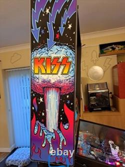 Stern Kiss Pro Pinball Good Condition Plays Well NO Known faults