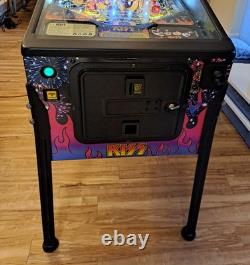 Stern Kiss Pro Pinball Good Condition Plays Well NO Known faults