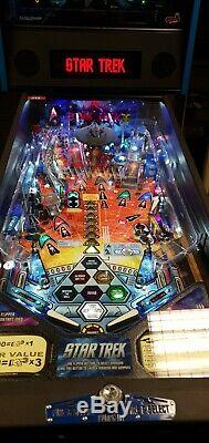 Stern STAR TREK Pinball WITH FREE DELIVERY THIS WEEK
