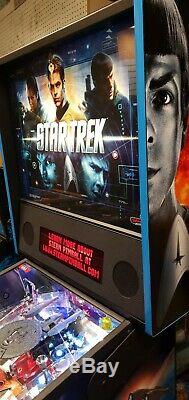 Stern STAR TREK Pinball WITH FREE DELIVERY THIS WEEK