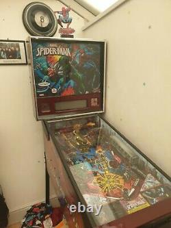 Stern Spiderman Pinball Machine