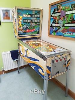 Surf Champ 1976 Gottlieb pinball machine arcade games room man cave collectable
