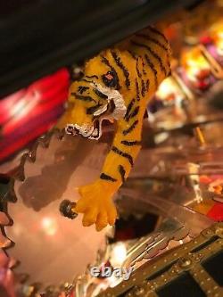 Theatre Of Magic TOM Pinball Machine Orange, Striped Tiger LED Mod