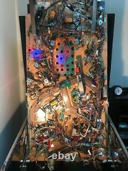 Twilight zone pinball machine with pin sound