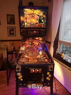 Used pinball machines coin operated gaming refurbished FUNHOUSE