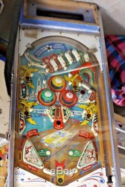 VERY RARE BALLY CROSS COUNTRY 1963 pinball machine Refurbished. Fully working