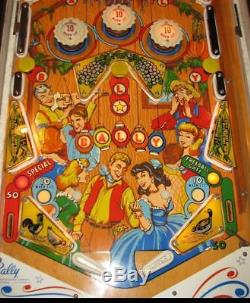 Vintage 1964 Bally Harvest Pinball machine/ pin table