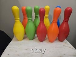 Vintage 1970s Empire e Color Bowling Set 9 Pins & 2 Balls Crow T. Robot
