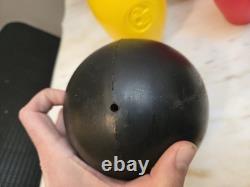 Vintage 1970s Empire e Color Bowling Set 9 Pins & 2 Balls Crow T. Robot