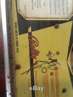Vintage Bally Circus Pinball Machine