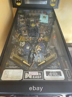 Vintage Data East Batman arcade pinball machine (1991)