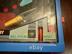 Vintage TOMY ASTRO SHOOTER Table Top Pinball Game with Scoreboard and Cord As Is